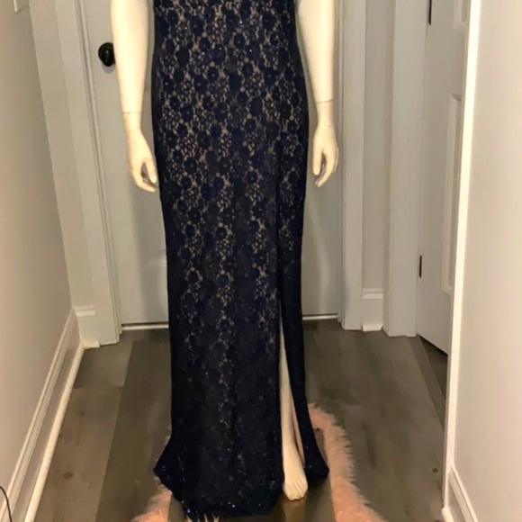 NW Woman Navy Lace Evening Gown - Picture 4 of 12